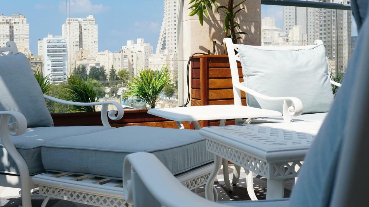 Luxury Rooftop Apartment In Netanya Extérieur photo