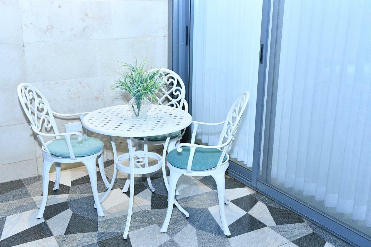 Luxury Rooftop Apartment In Netanya Extérieur photo